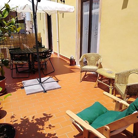 L'Oasi Di Sofia Appartamento Turistico Etnea Cavour Bellini CTA Exteriér fotografie